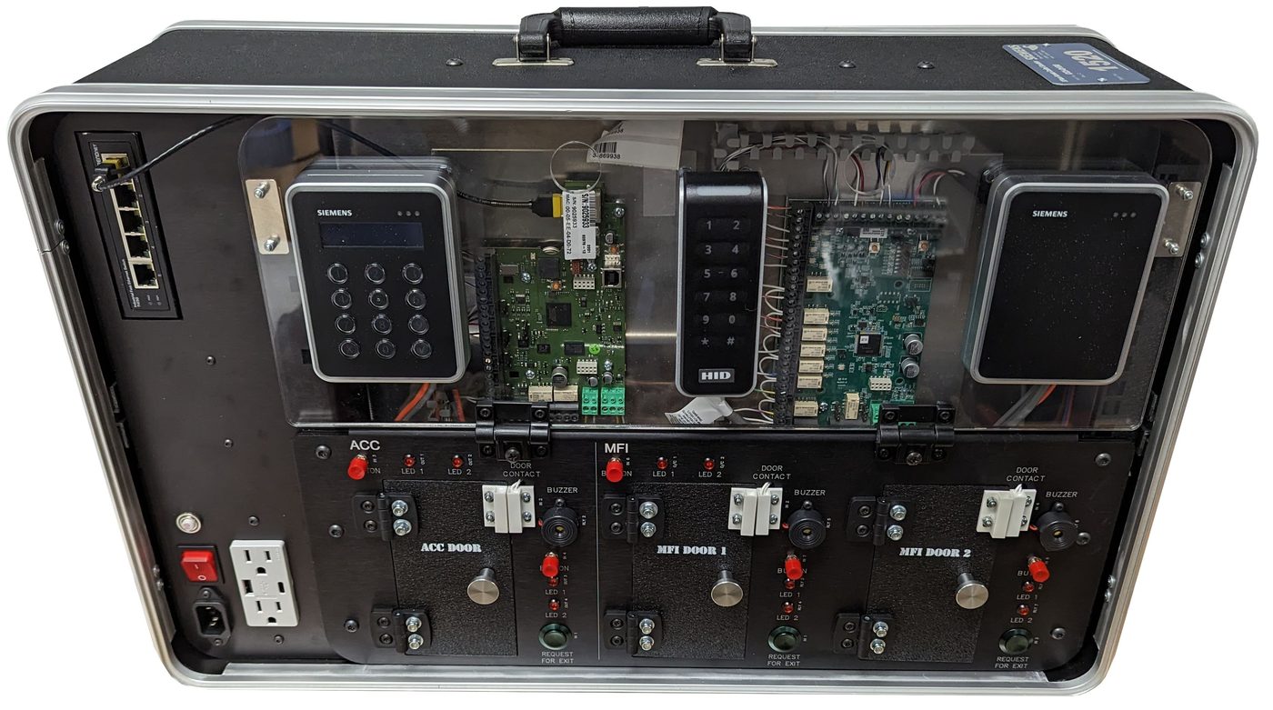 CCI-0180 Access Control double-sided suitcase simulator